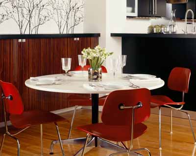 Eames molded deals dining chair